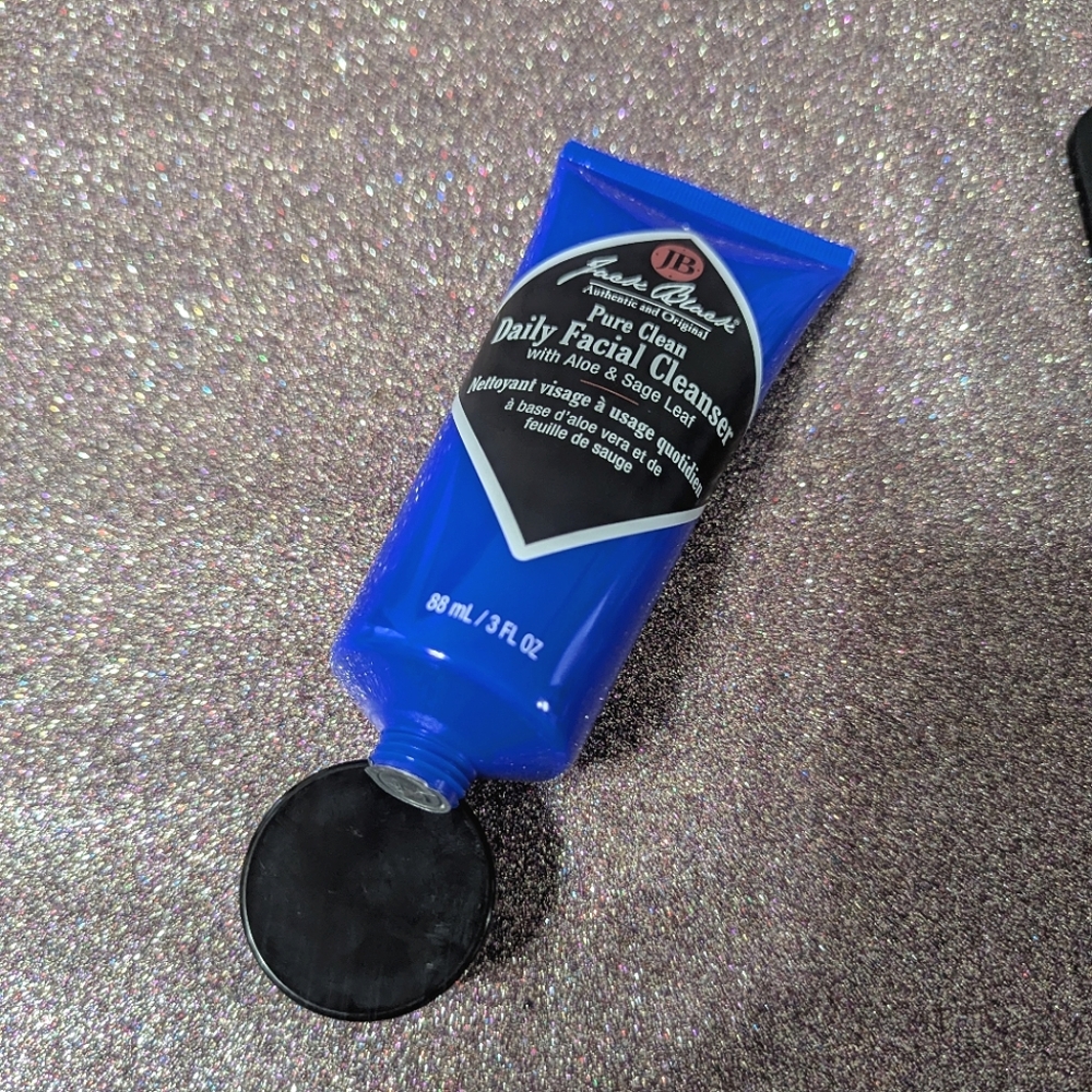 Jack Black Pure Clean Daily Facial Cleanserwith Aloe & Sage Leaf